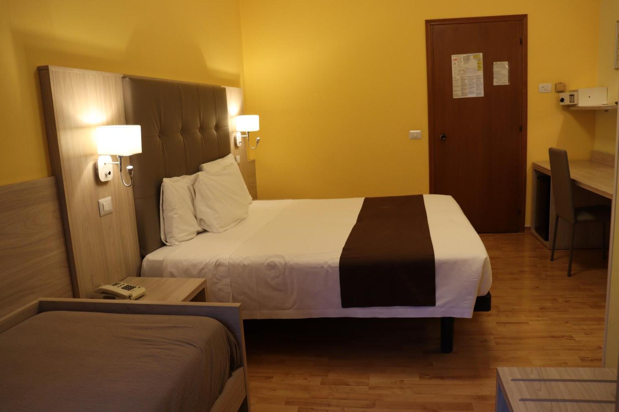 Montereale Hotel 3*
